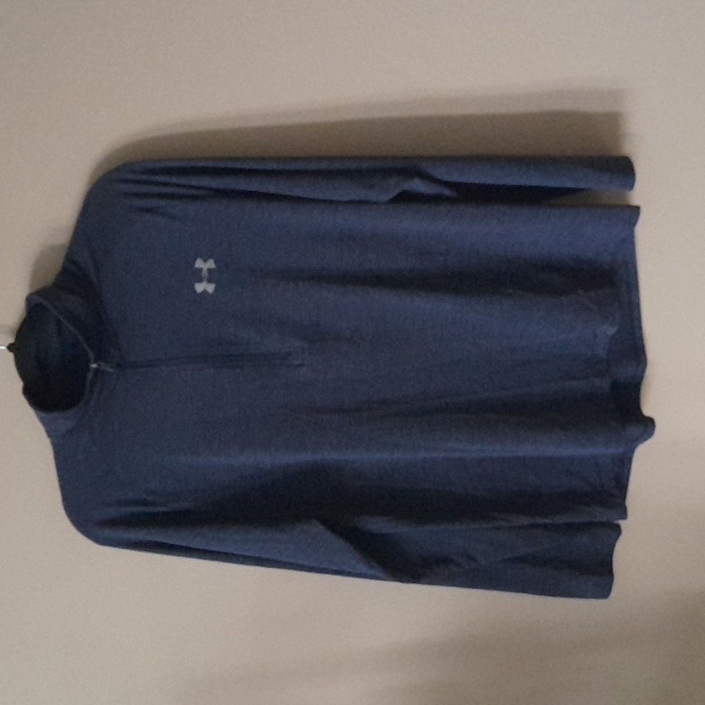 Under Armour Top